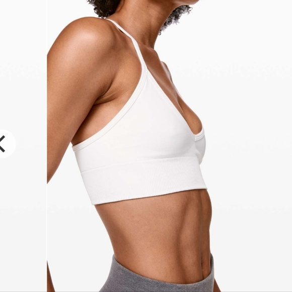 lululemon athletica Other - Lululemon Ebb to Street II bra
